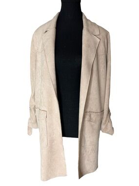 KISMET Creamy Tan Faux Suede Jacket Open Front Raw Hem Buckle Sleeves Medium